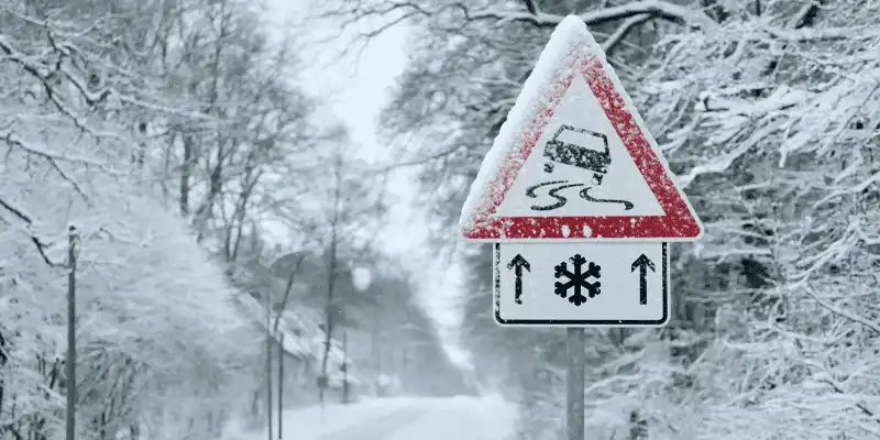 Safe Winter Driving in Winnipeg Avoid Risks!